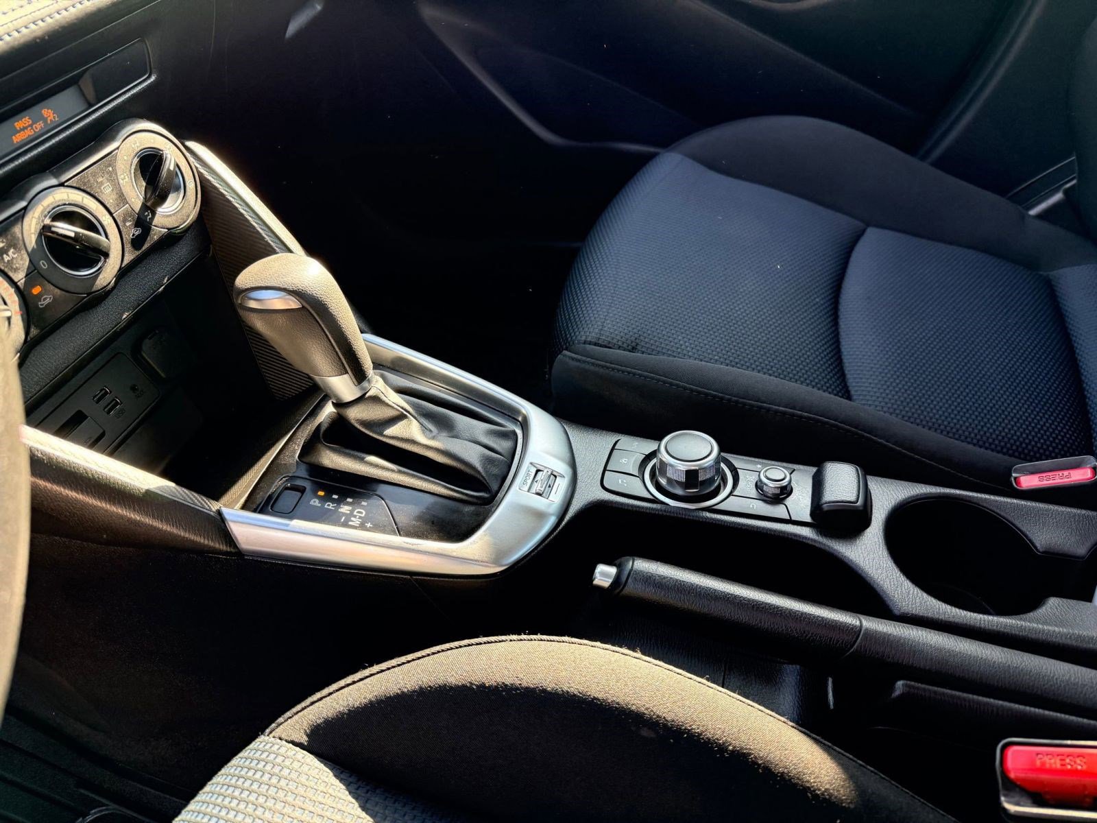 Used 2019 Toyota Yaris LE image 26