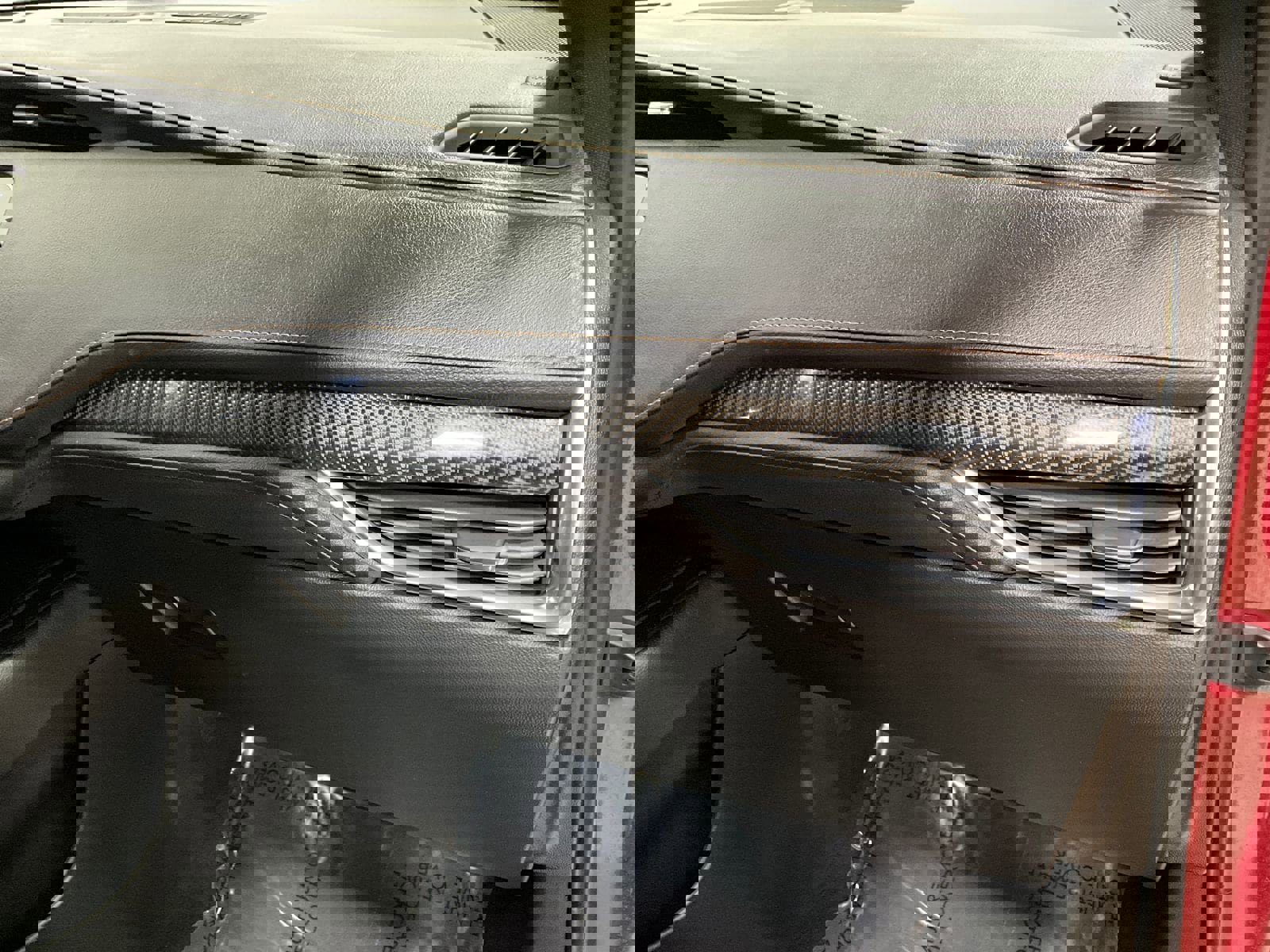 Used 2021 Cadillac XT4 Sport image 16