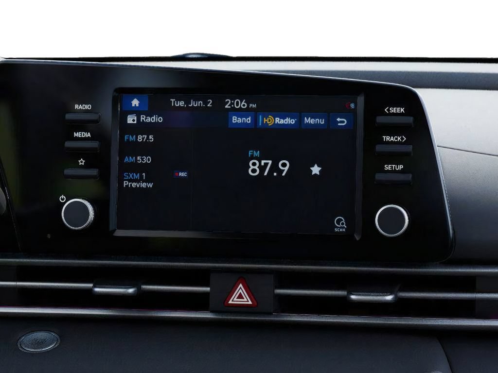 New 2026 Hyundai Elantra Sport FWD image 17