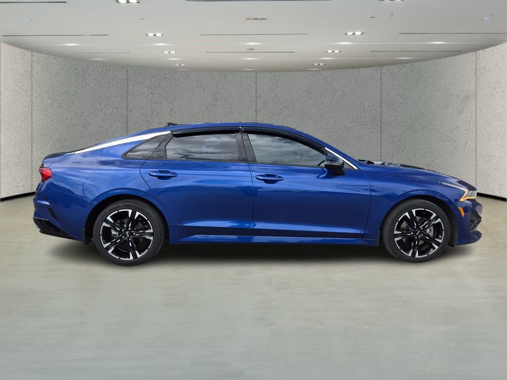 Used 2021 Kia K5 GT-Line w/ GT-Line FWD Premium Package image 2