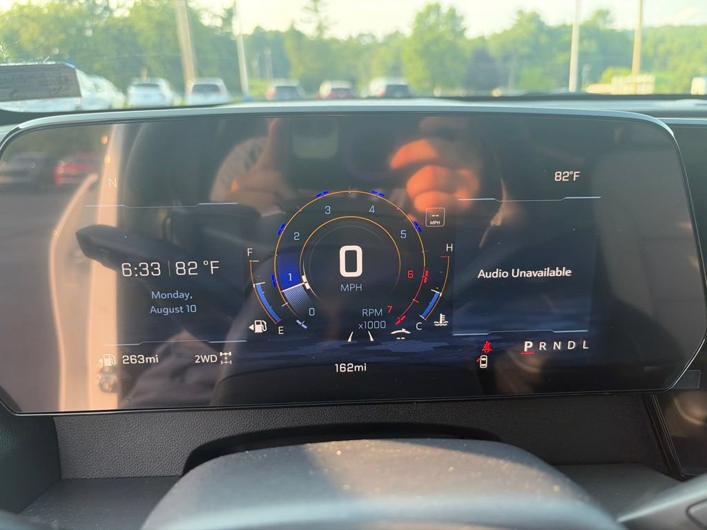 New 2026 Chevrolet Traverse LT w/ Driver Confidence Package AWD/4WD image 19