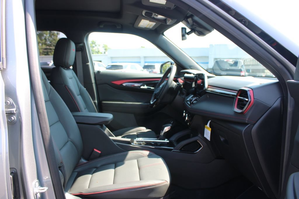 New 2026 Chevrolet TrailBlazer RS w/ Convenience Package FWD image 29