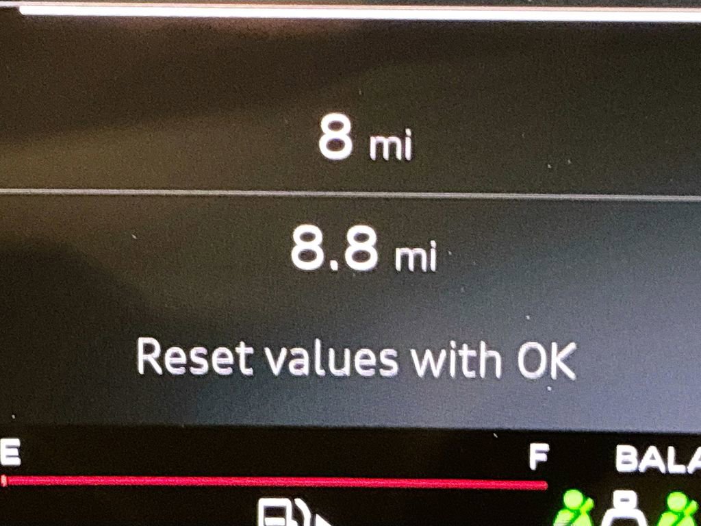 New 2025 Audi SQ5 Premium Plus image 11