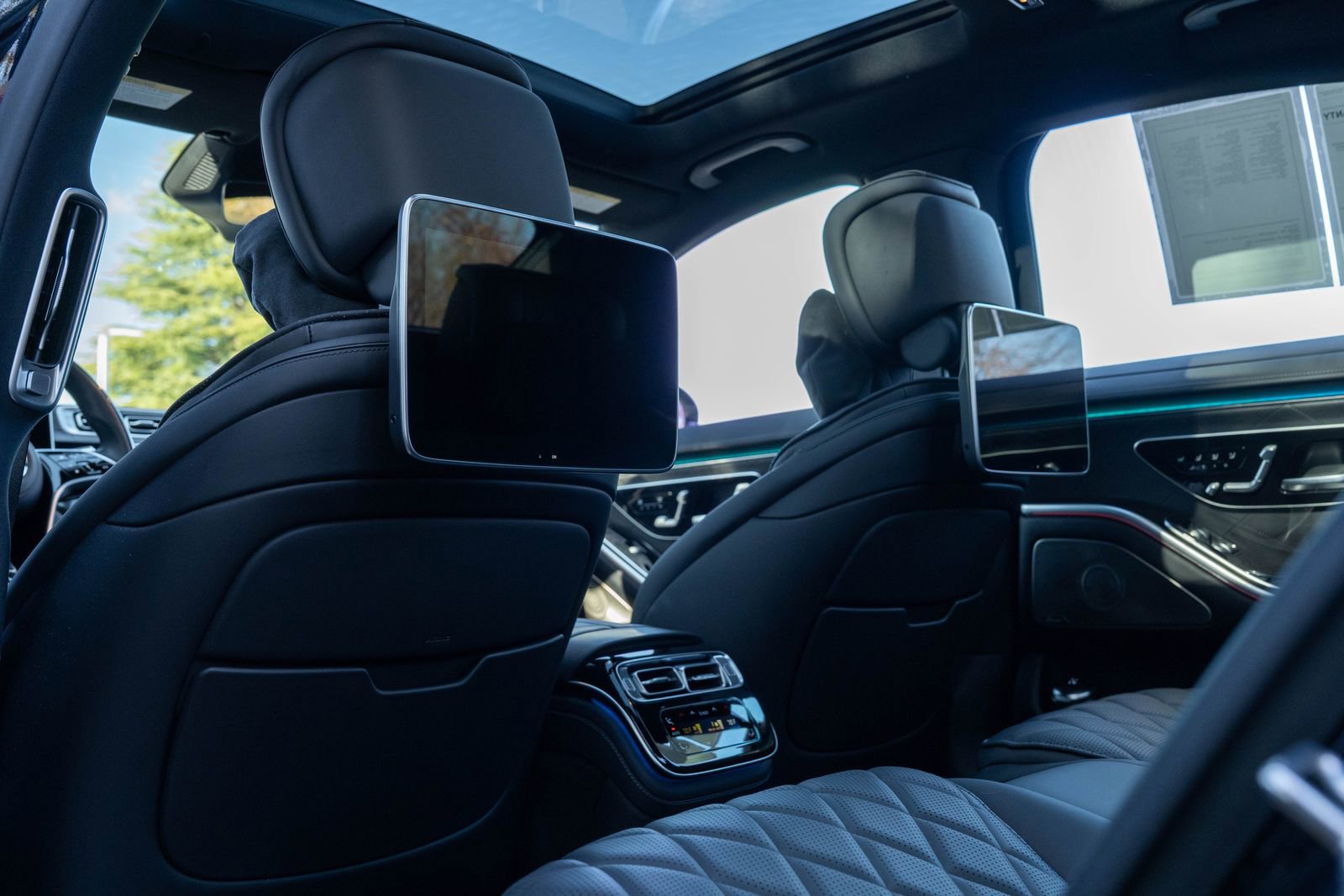 Used 2023 Mercedes-Benz S 580 4MATIC Sedan image 30