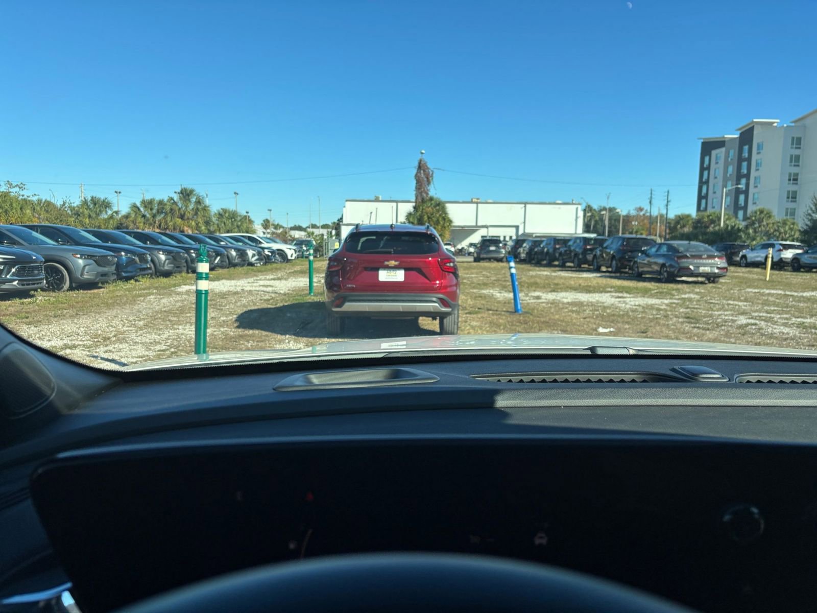 Used 2025 Buick Envista Sport Touring image 34