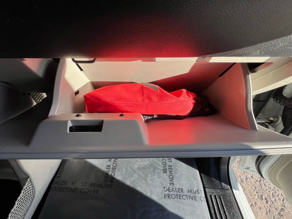 Used 2020 Dodge Grand Caravan SXT image 32