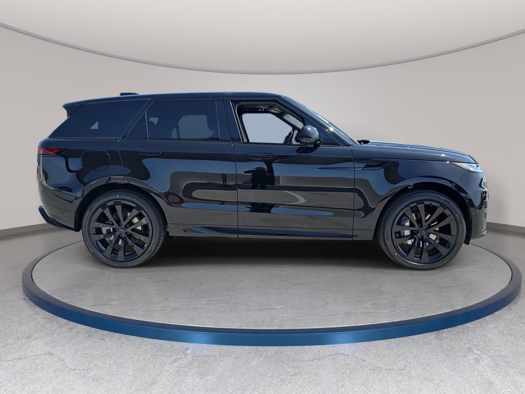 New 2026 Land Rover Range Rover Sport Dynamic SE AWD/4WD image 4