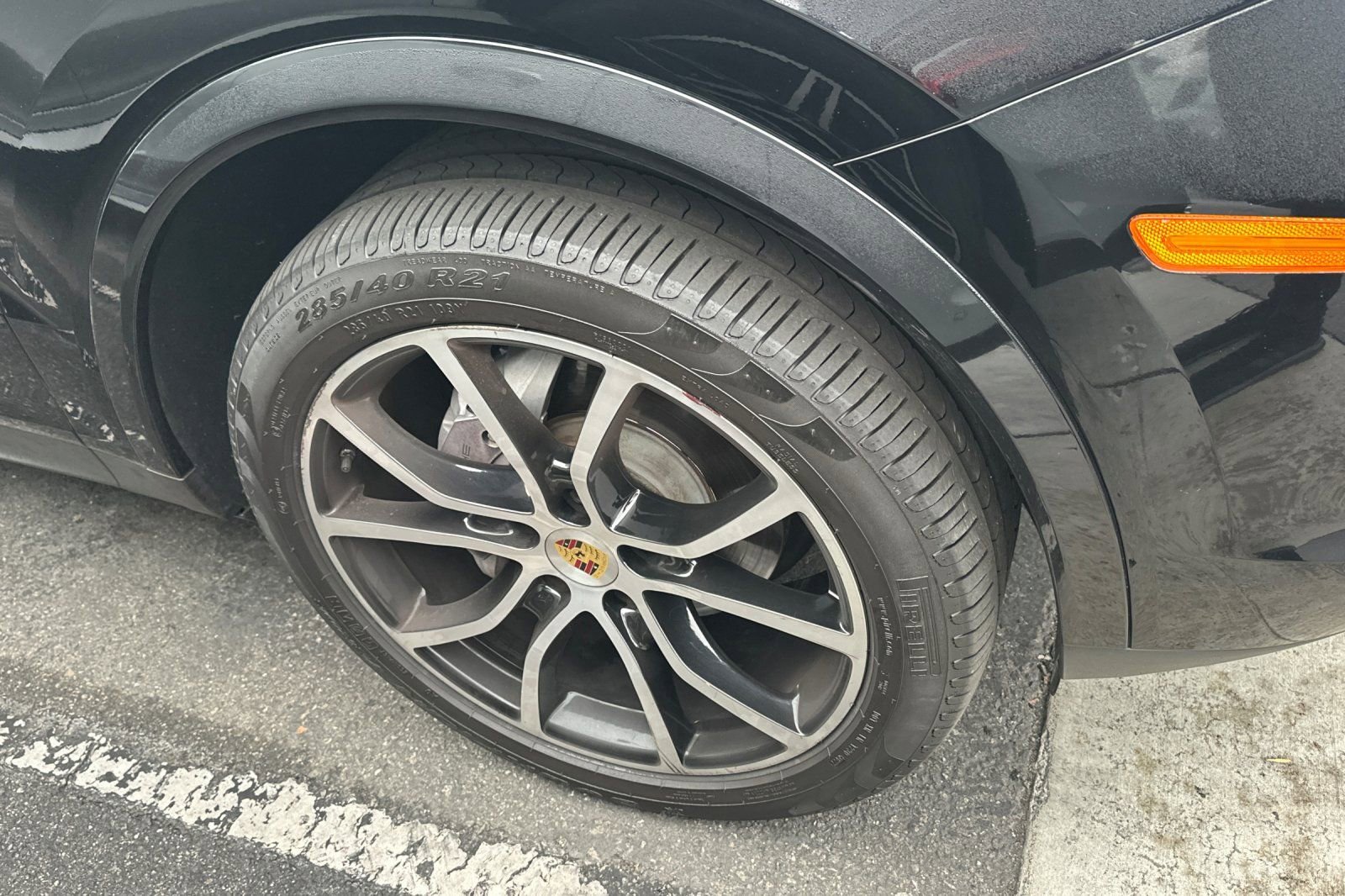 Used 2019 Porsche Cayenne image 4