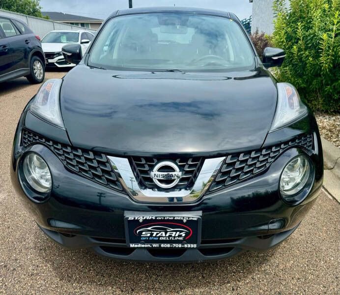 Used 2015 Nissan Juke SV w/ Technology Package AWD/4WD image 3