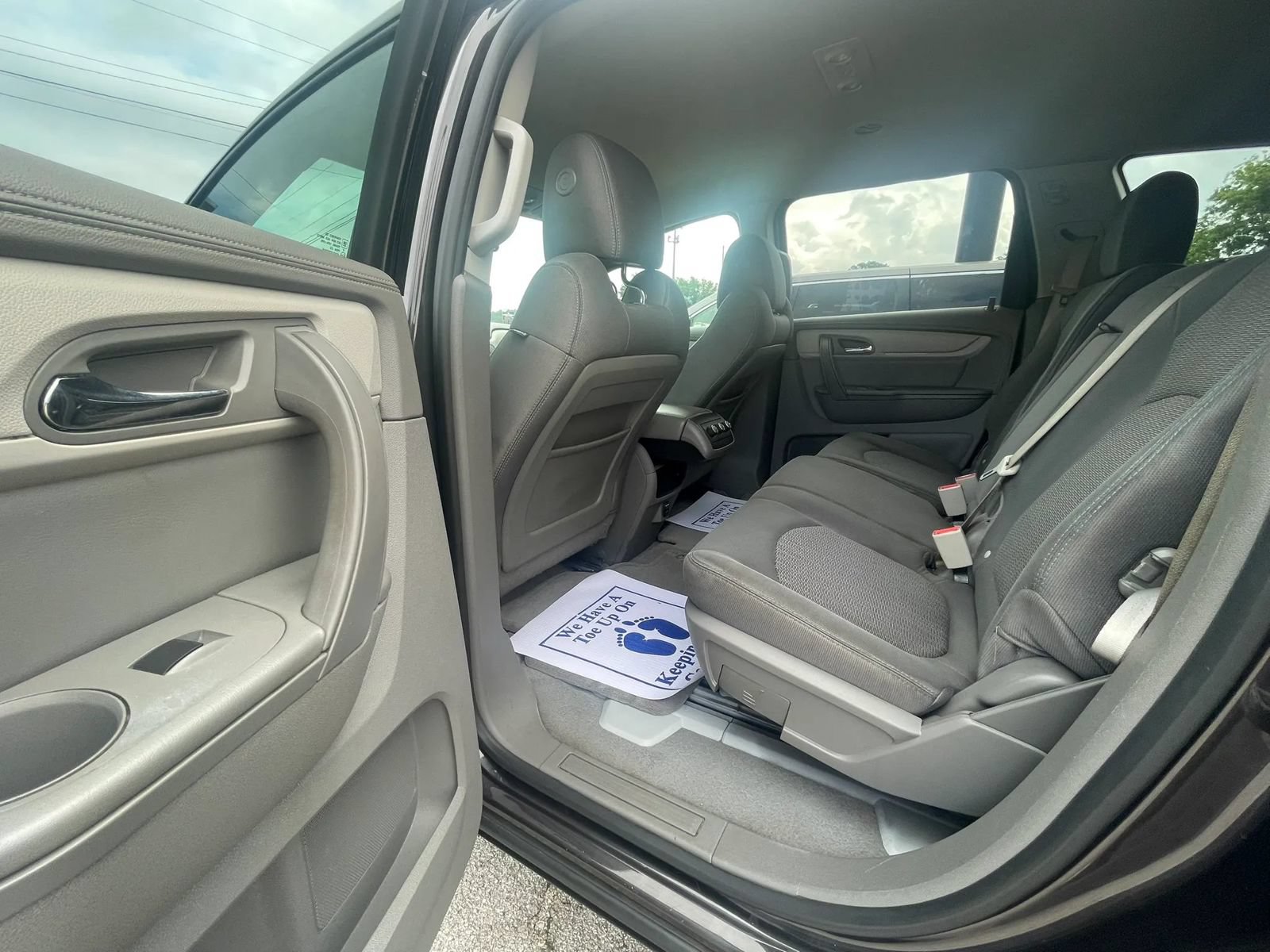 Used 2016 Chevrolet Traverse LS FWD image 7