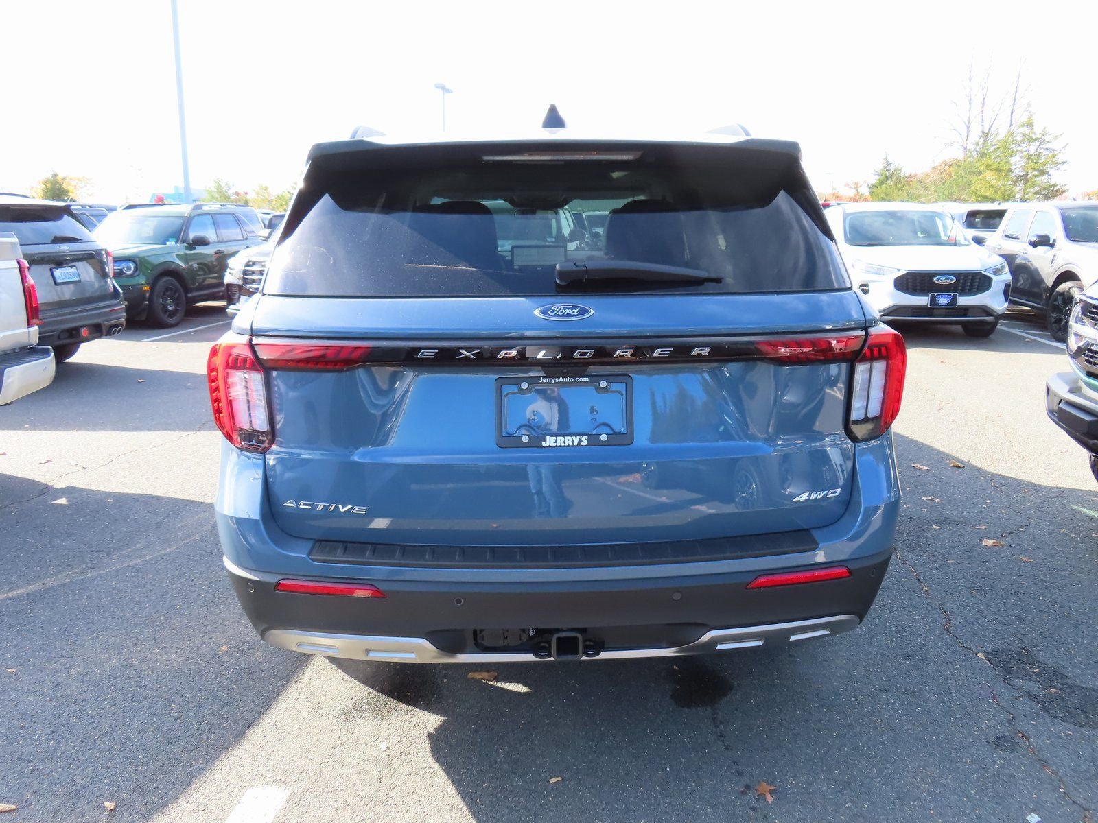 New 2026 Ford Explorer Active w/ Active Comfort Package image 5