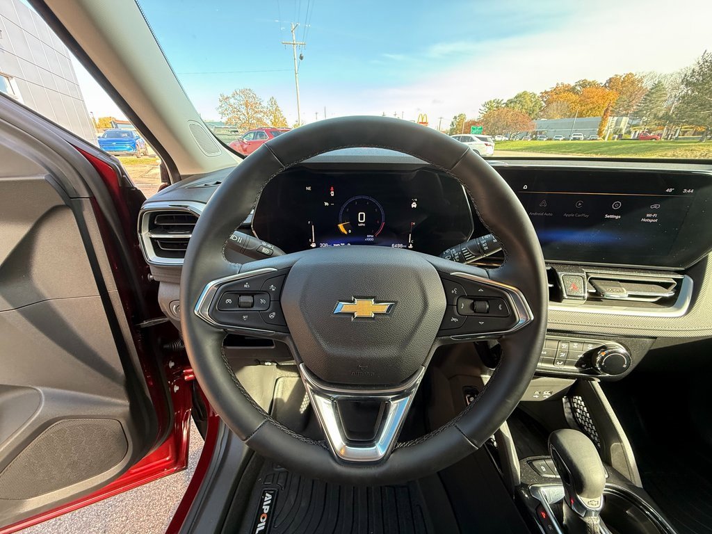 Certified 2025 Chevrolet TrailBlazer LT w/ LT Cold Weather Package image 16