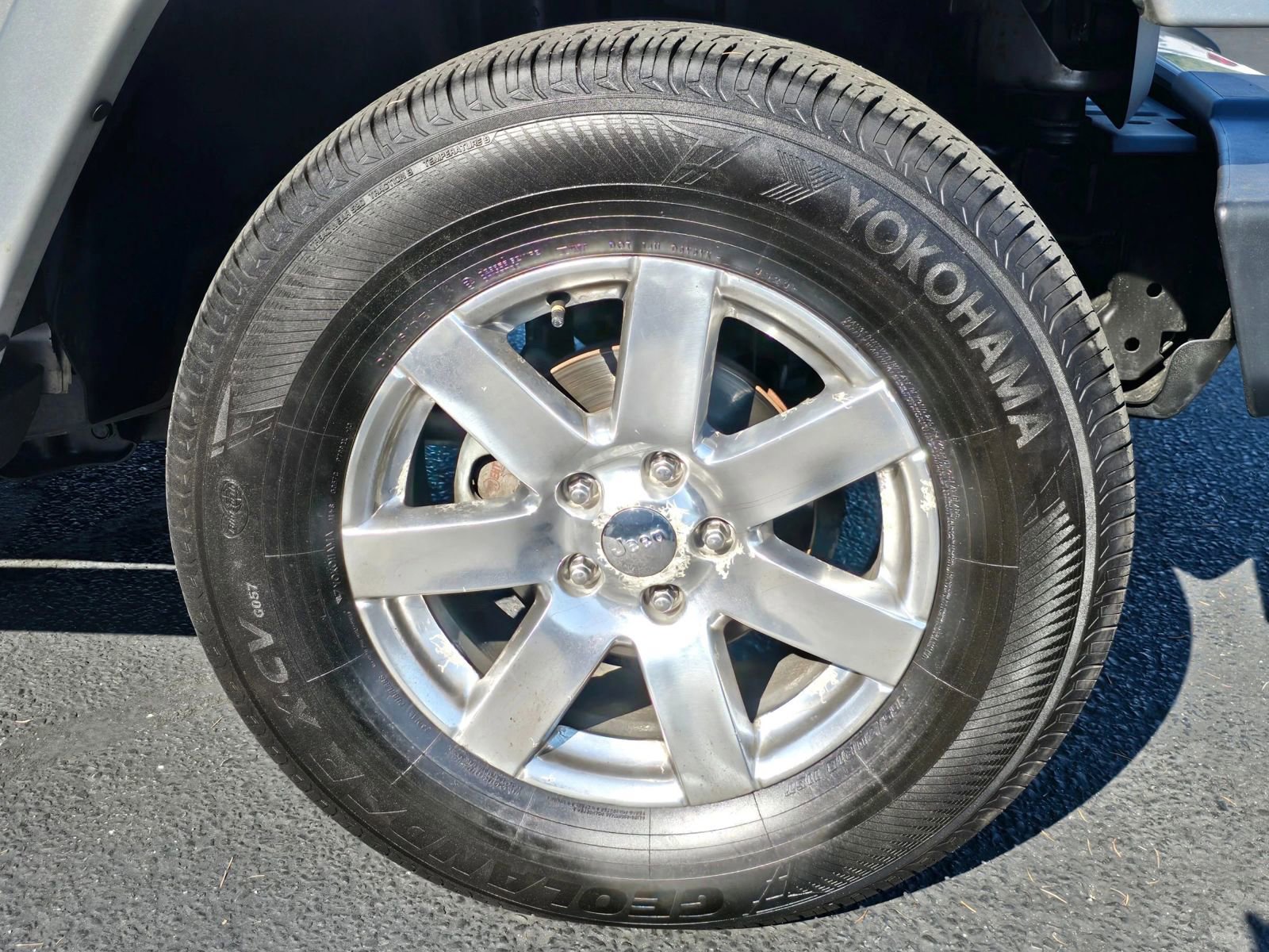 Used 2011 Jeep Wrangler Unlimited 70th Anniversary w/ Dual Top Group image 9