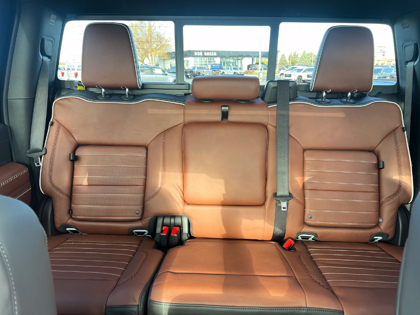 New 2026 GMC Sierra 3500 Denali Ultimate AWD/4WD image 13