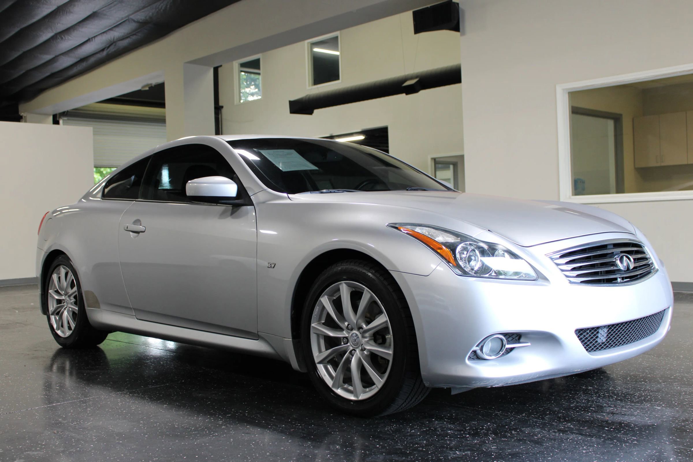 Used 2014 INFINITI Q60 Journey w/ Premium Package RWD image 1
