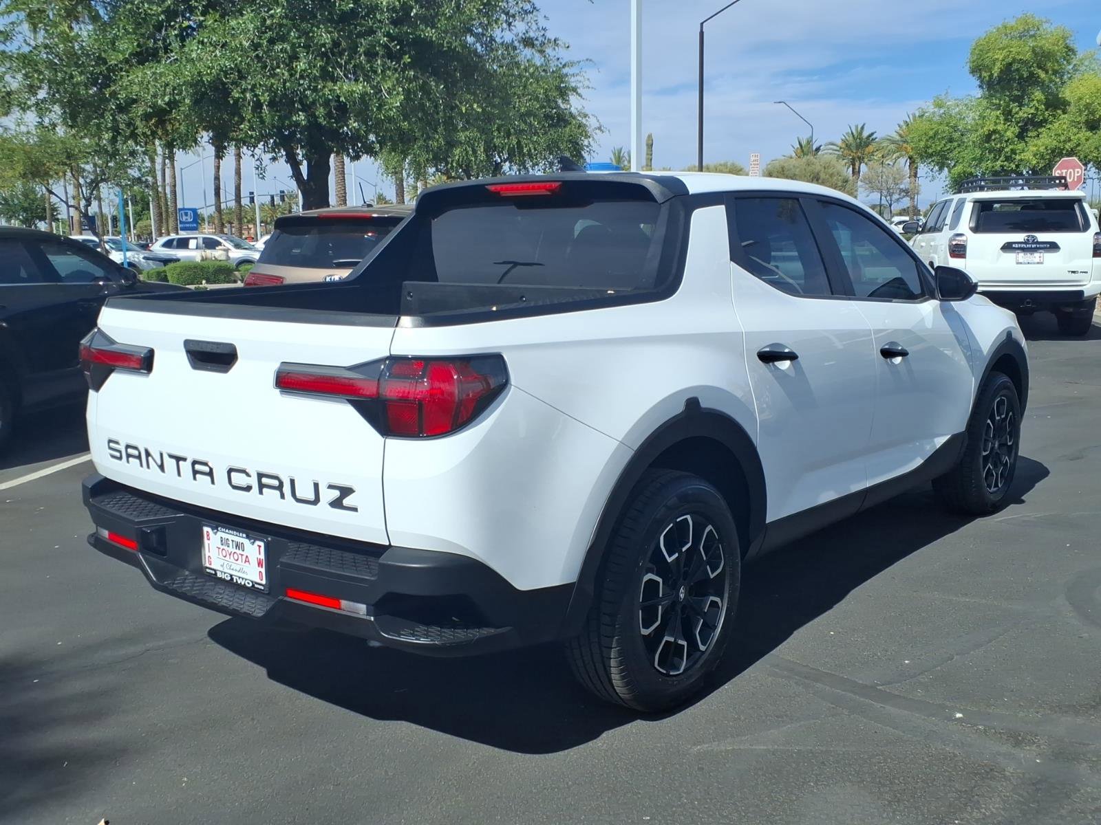 Used 2022 Hyundai Santa Cruz SEL image 4