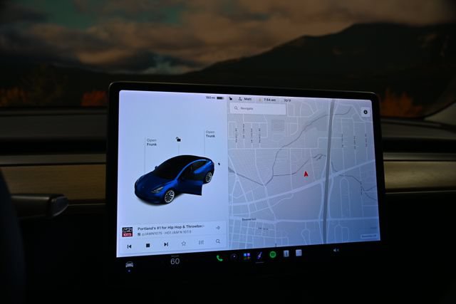 Used 2021 Tesla Model 3 Standard Range Plus RWD image 28