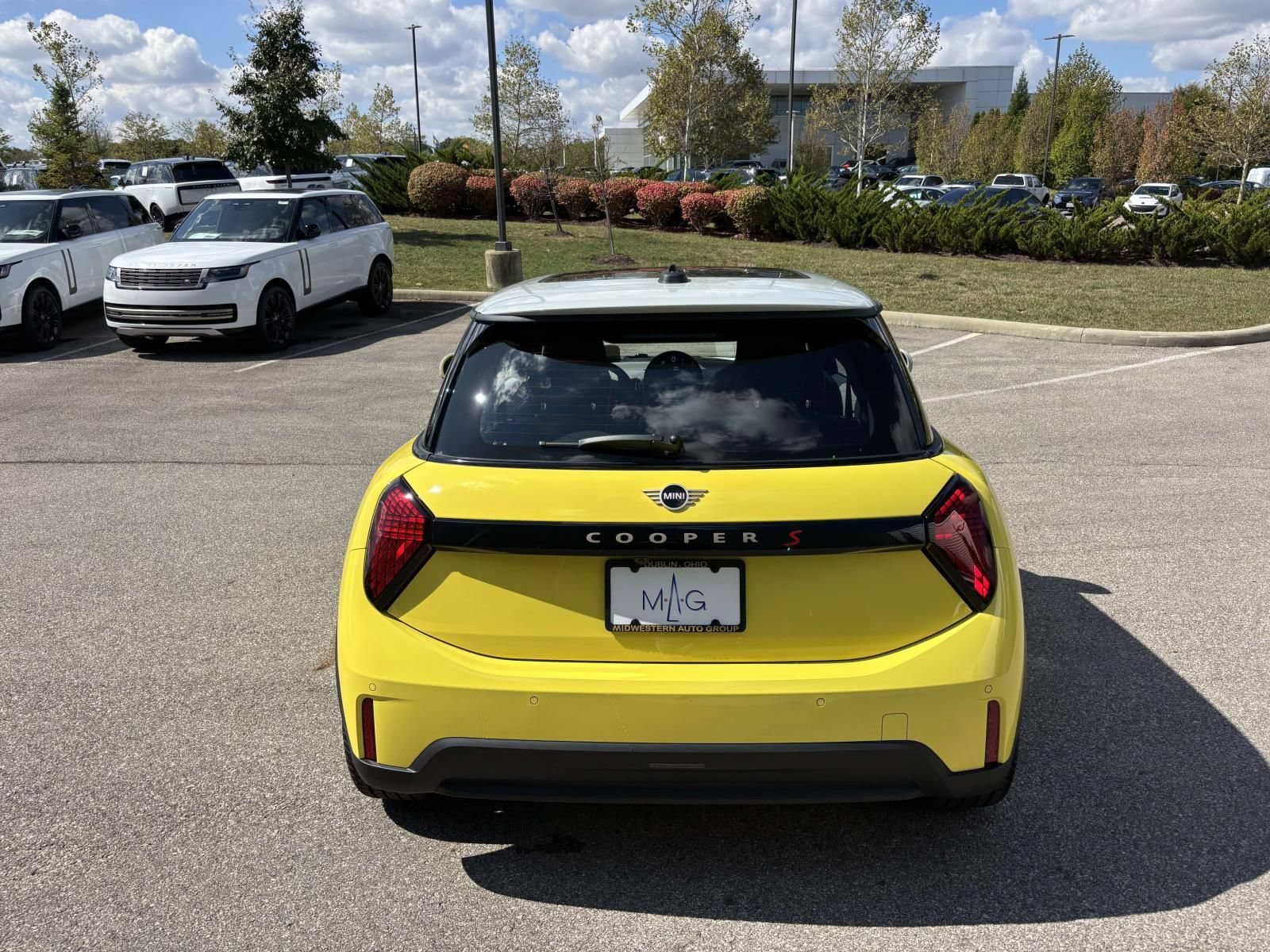 New 2026 MINI Cooper S FWD image 6