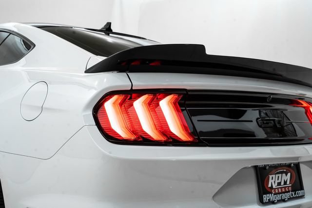 Used 2021 Ford Mustang GT Premium w/ Black Accent Package RWD image 11
