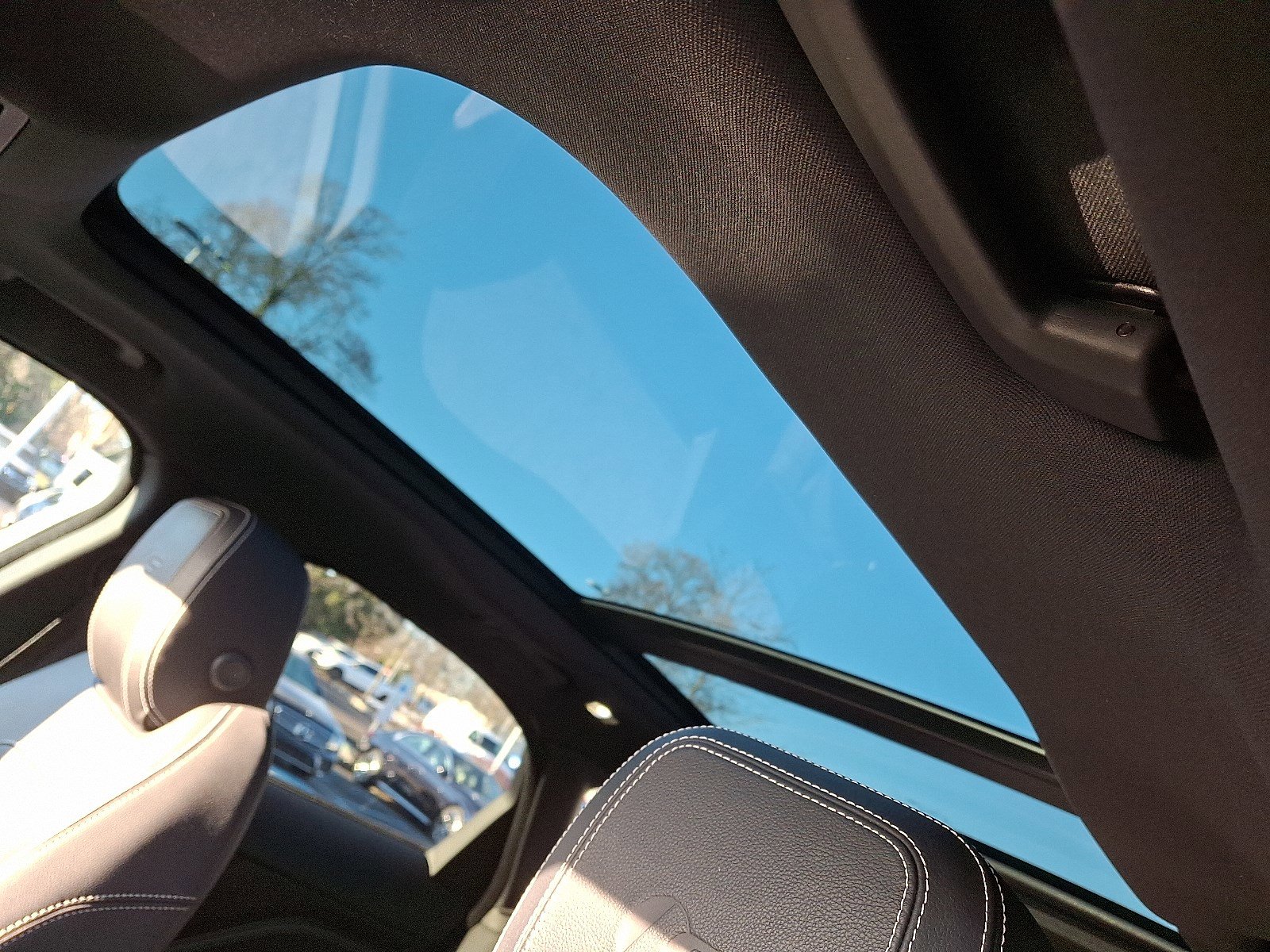 Used 2018 Jaguar F-PACE S image 14