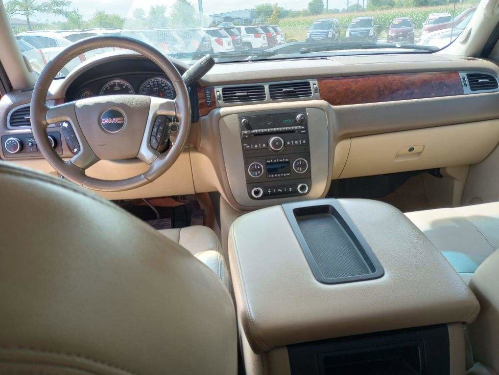 Used 2012 GMC Sierra 2500 SLT w/ SLT Convenience Package image 3