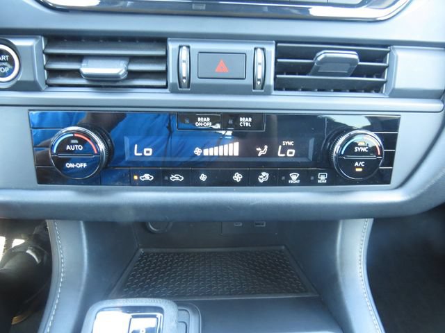 Used 2023 Nissan Pathfinder S AWD/4WD image 23