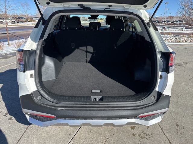 Used 2024 Kia Sportage LX image 8