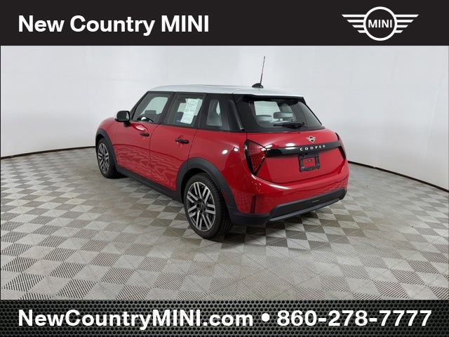 Certified 2025 MINI Cooper 4-Door Hardtop image 5