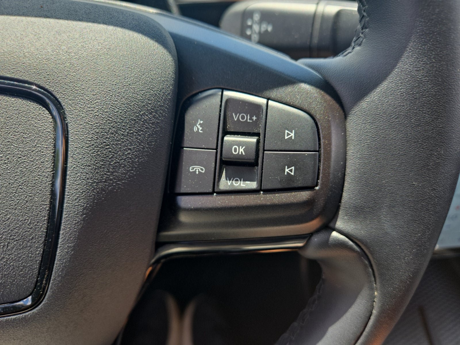 Certified 2025 Ford Mustang Mach-E Premium AWD/4WD image 15