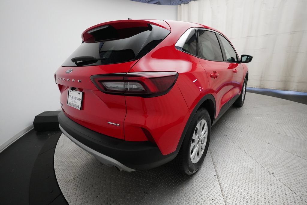 Used 2024 Ford Escape Active AWD/4WD image 13