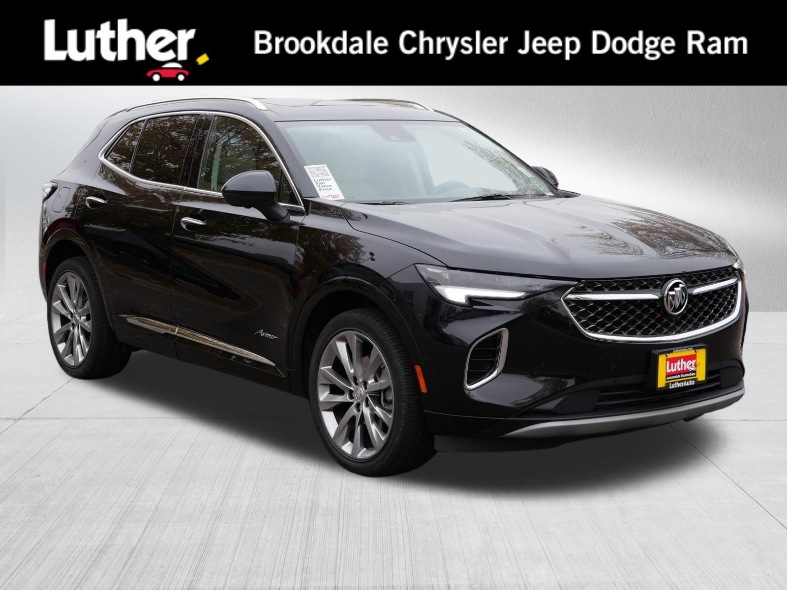 Used 2022 Buick Envision Avenir w/ Technology Package II AWD/4WD image 1