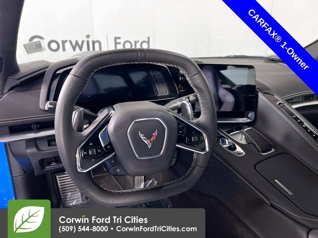 Used 2024 Chevrolet Corvette Stingray Coupe w/ Chrome Exterior Badge Package RWD image 26