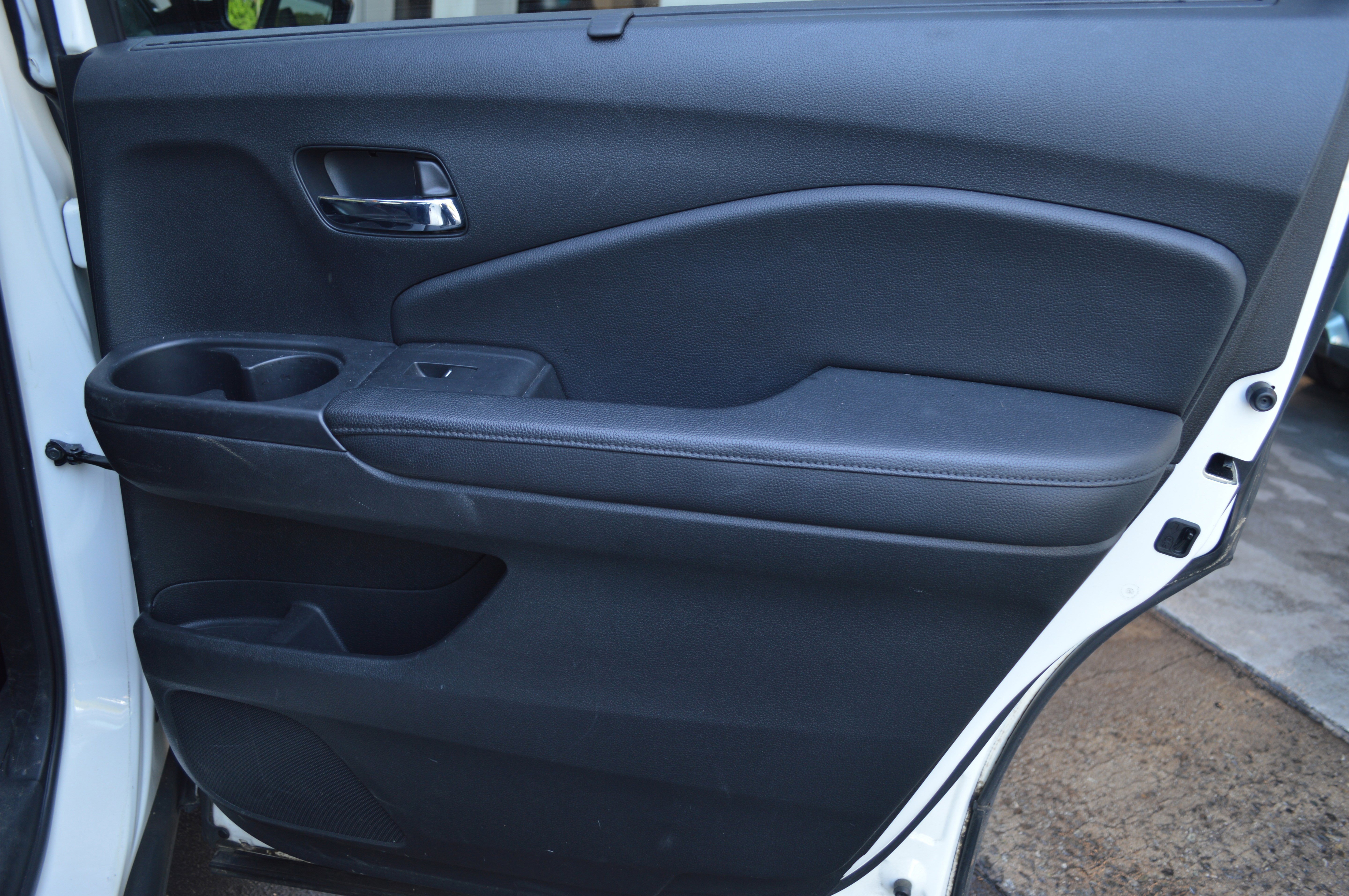 Used 2017 Honda Pilot Touring image 34