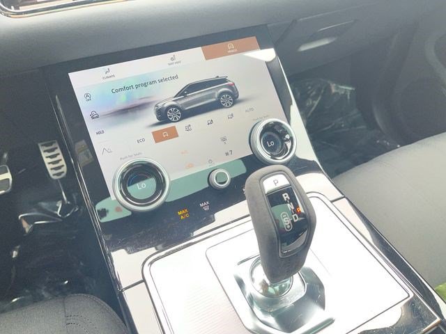 Certified 2023 Land Rover Range Rover Evoque R-Dynamic SE AWD/4WD image 24
