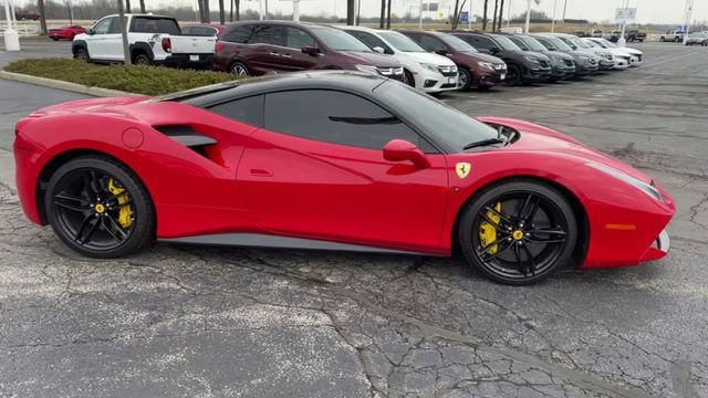 Used 2018 Ferrari 488 GTB RWD image 9