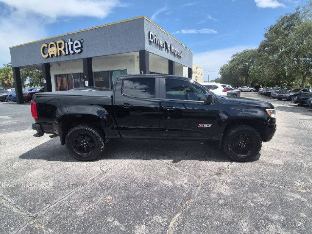 Used 2022 Chevrolet Colorado Z71 w/ Z71 Midnight Edition AWD/4WD image 4