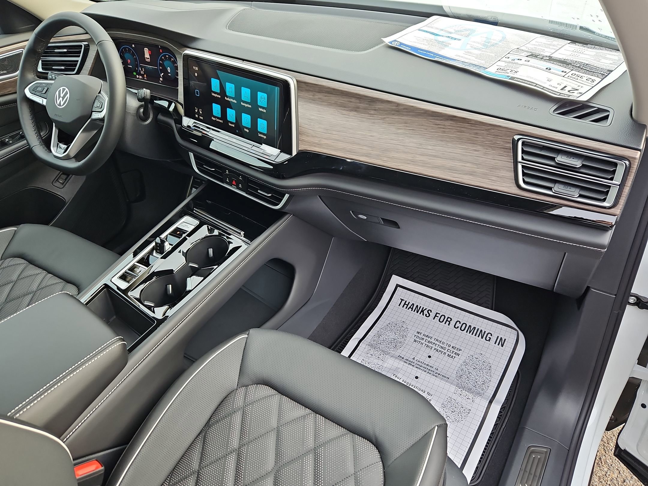 New 2026 Volkswagen Atlas SEL Premium R-Line image 31