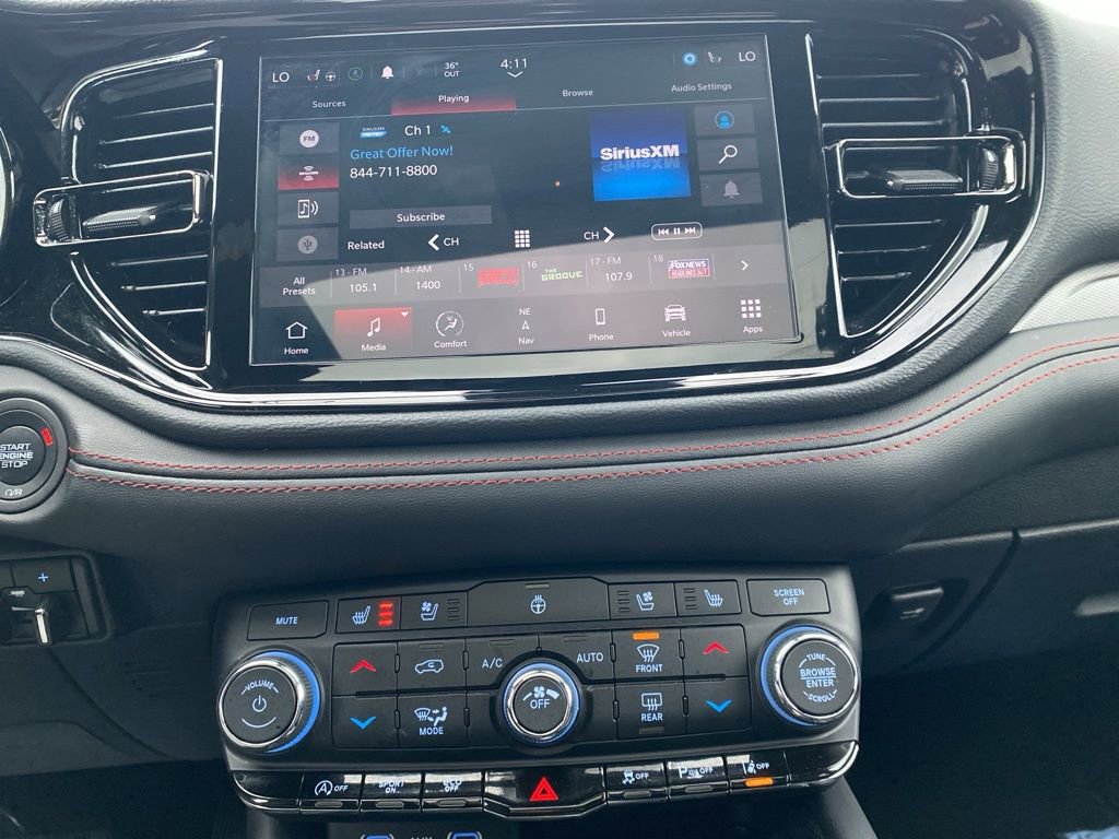 Used 2025 Dodge Durango GT image 37