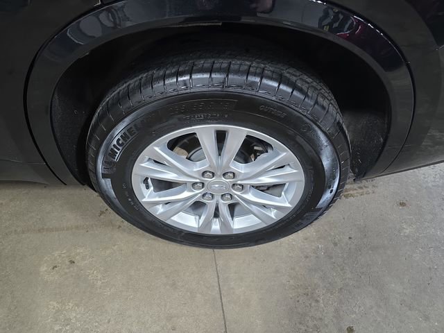 Used 2025 Cadillac XT6 Luxury image 37