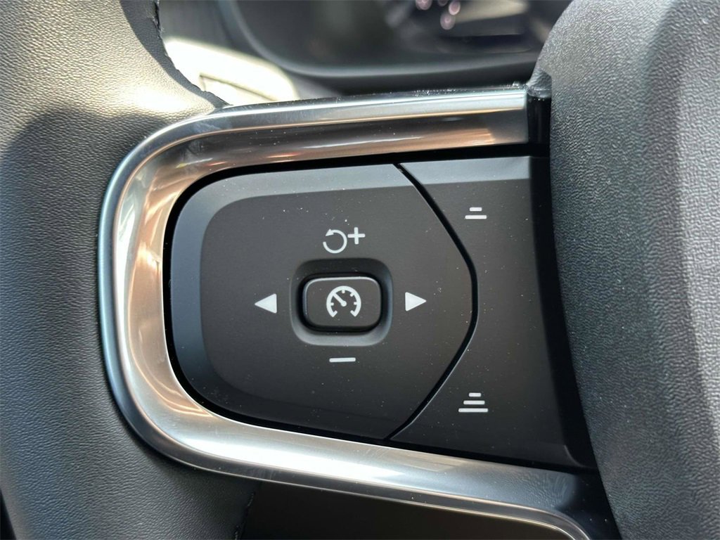 New 2026 Volvo XC40 B4 Plus w/ Climate Package image 8