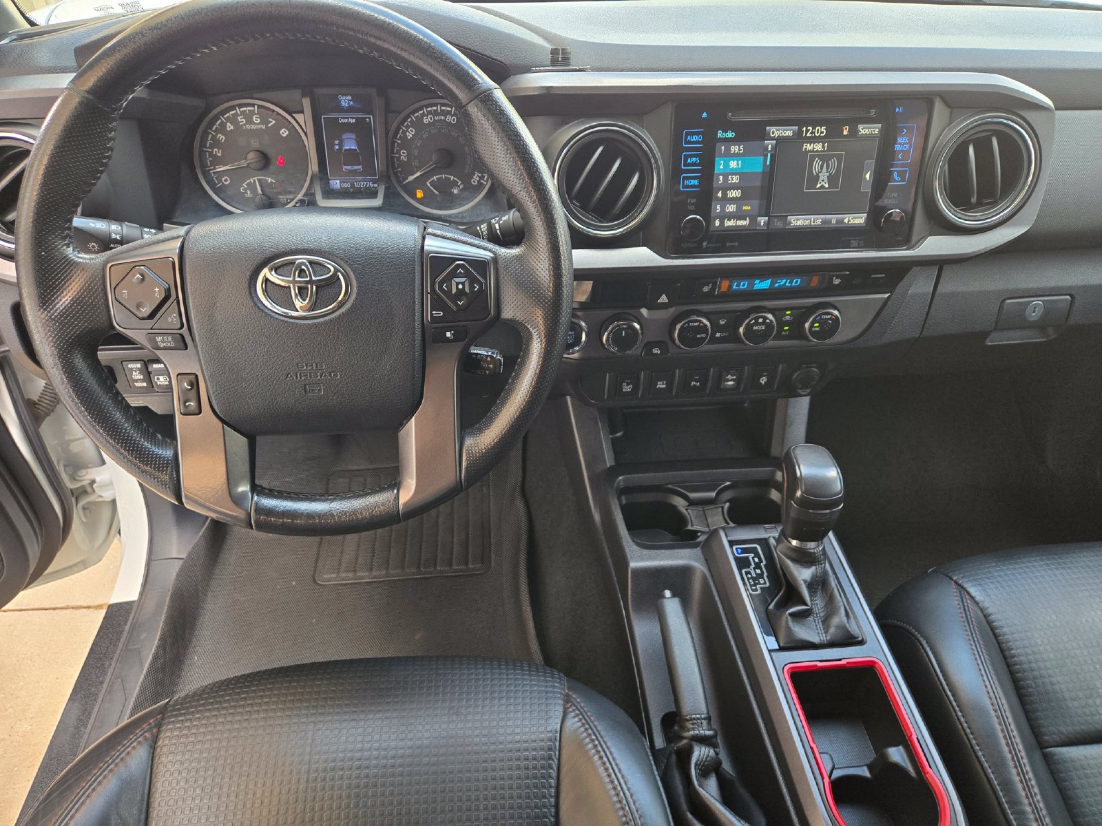 Used 2017 Toyota Tacoma TRD Pro AWD/4WD image 10