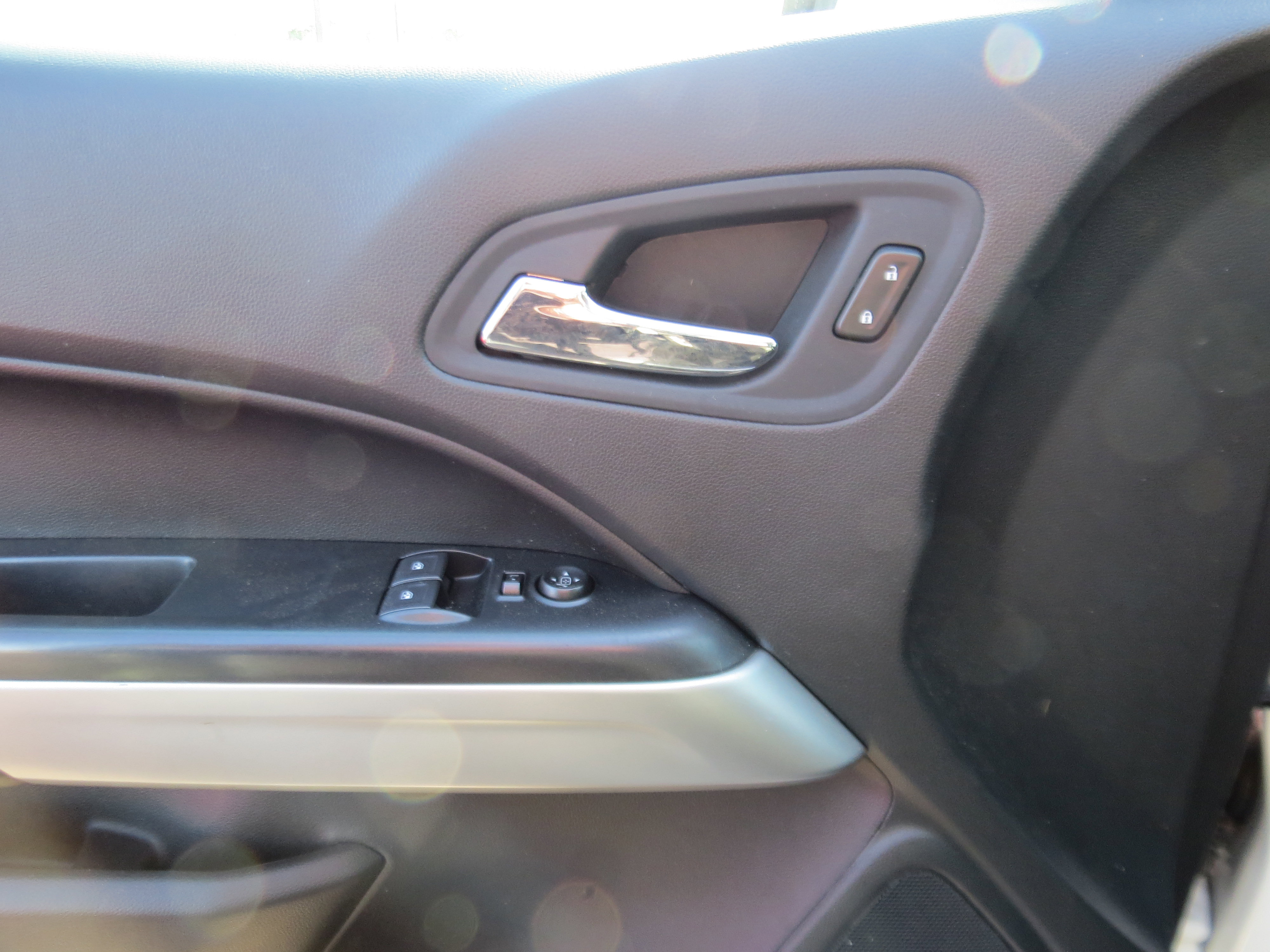 Used 2022 Chevrolet Colorado LT w/ Fleet Safety Package RWD image 11