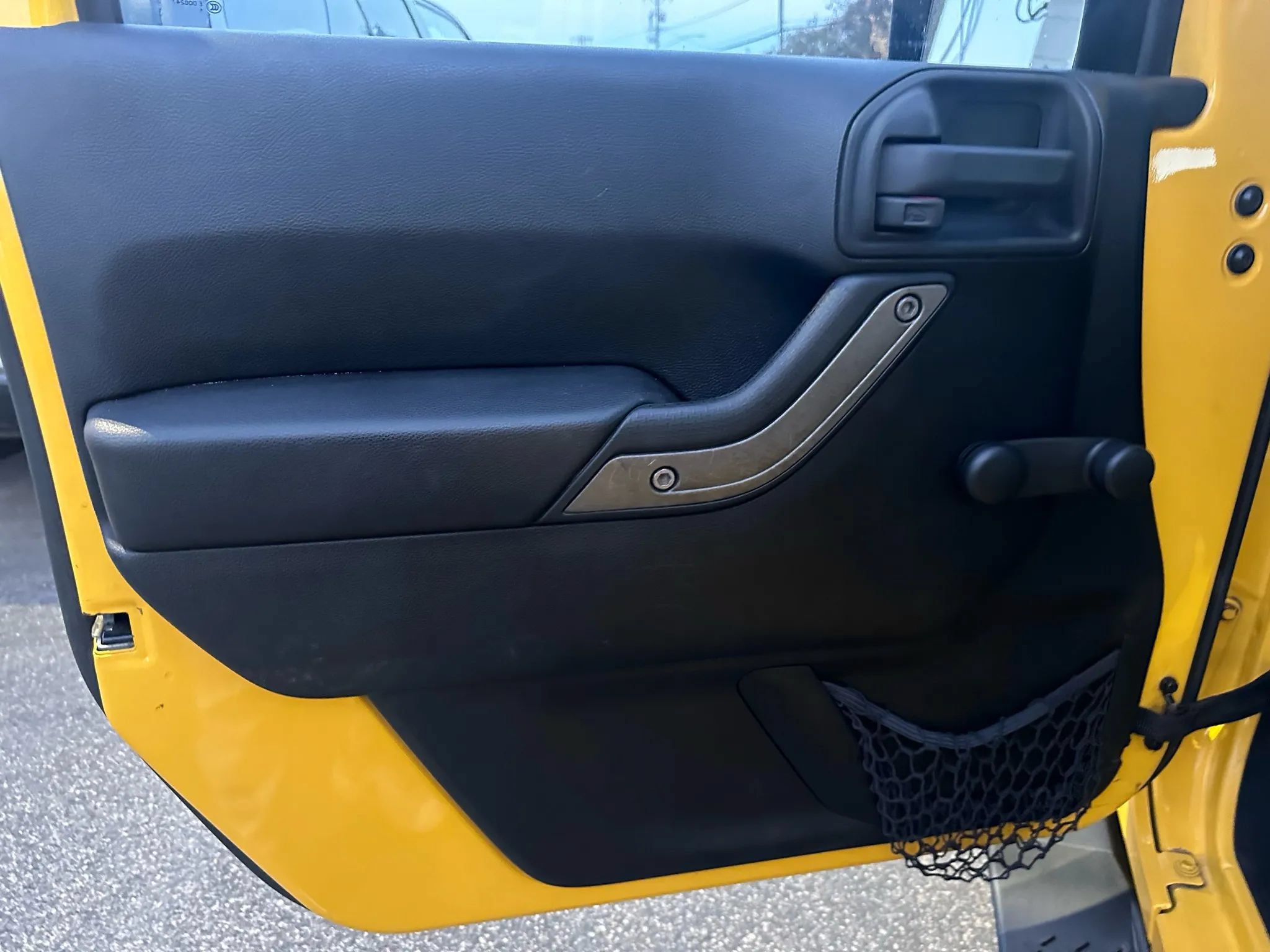 Used 2015 Jeep Wrangler Unlimited Sport AWD/4WD image 12