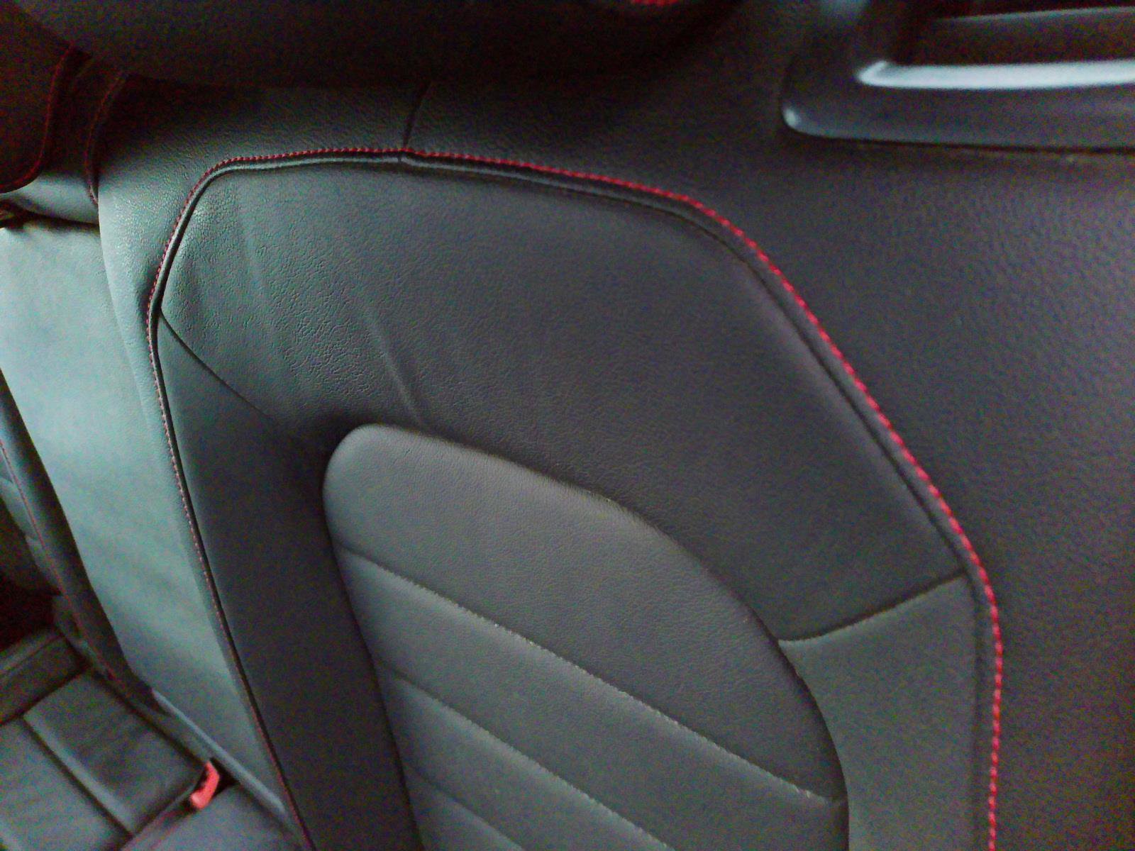 Used 2017 Volkswagen GTI SE image 32