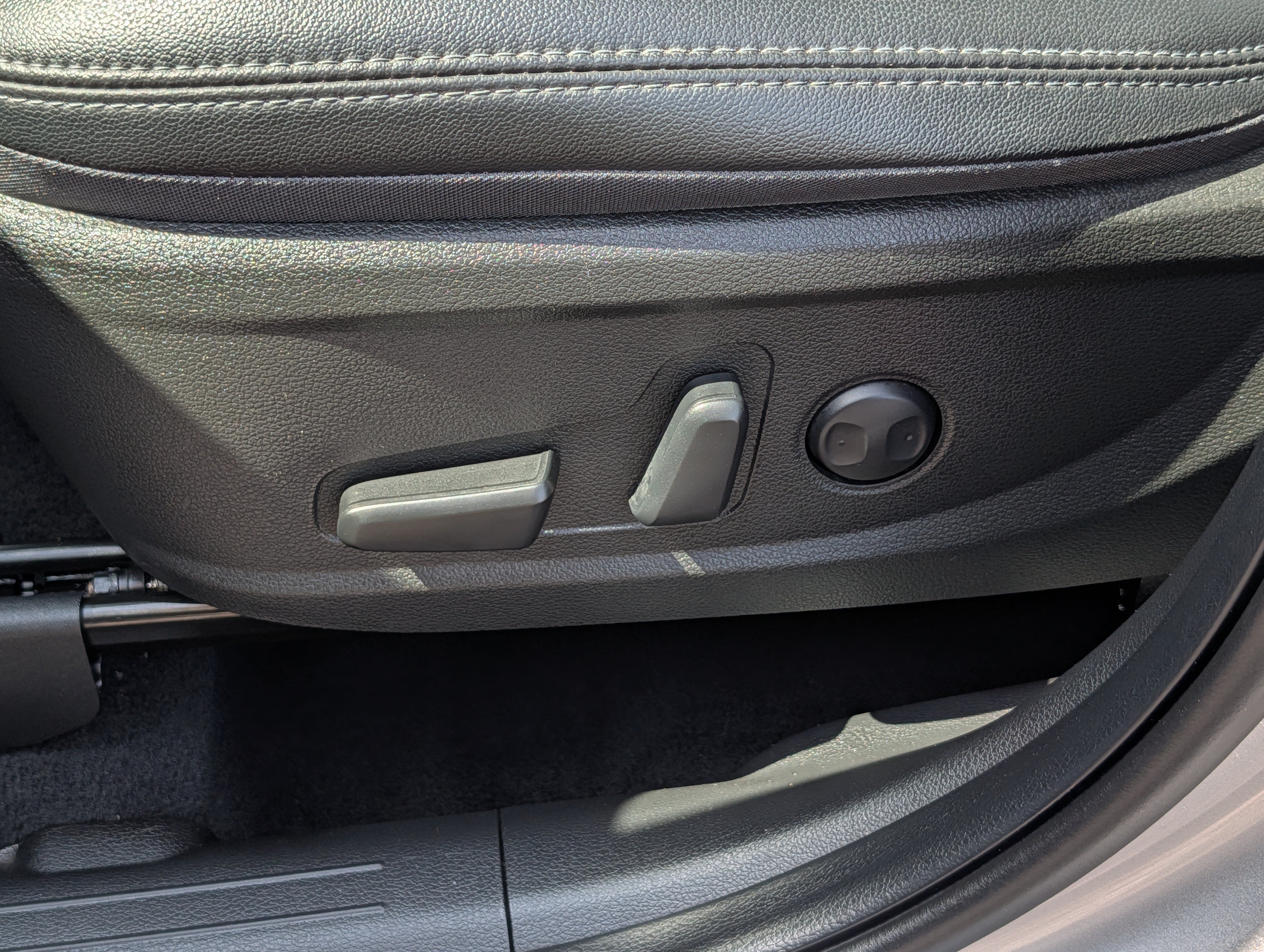 Used 2023 Hyundai Santa Fe XRT FWD image 20