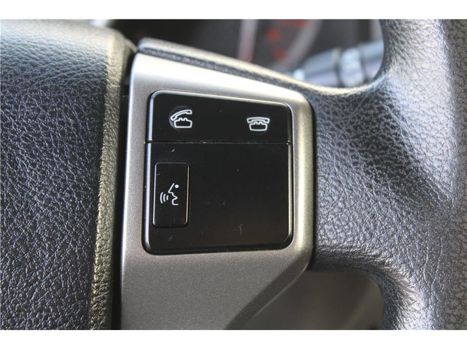 Used 2013 Toyota 4Runner SR5 w/ Convenience Pkg image 19