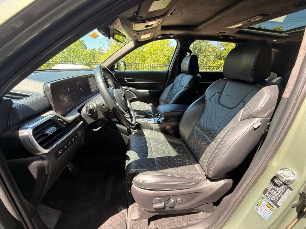 Certified 2025 Kia Telluride SX Prestige X-Line AWD/4WD image 24