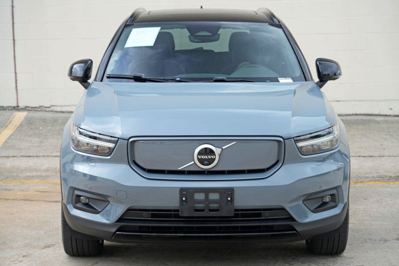 Used 2021 Volvo XC40 P8 Recharge w/ Advanced Package AWD/4WD image 46