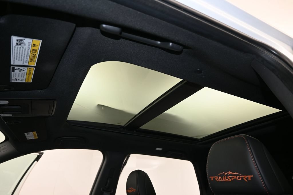 Certified 2024 Honda Pilot TrailSport image 22