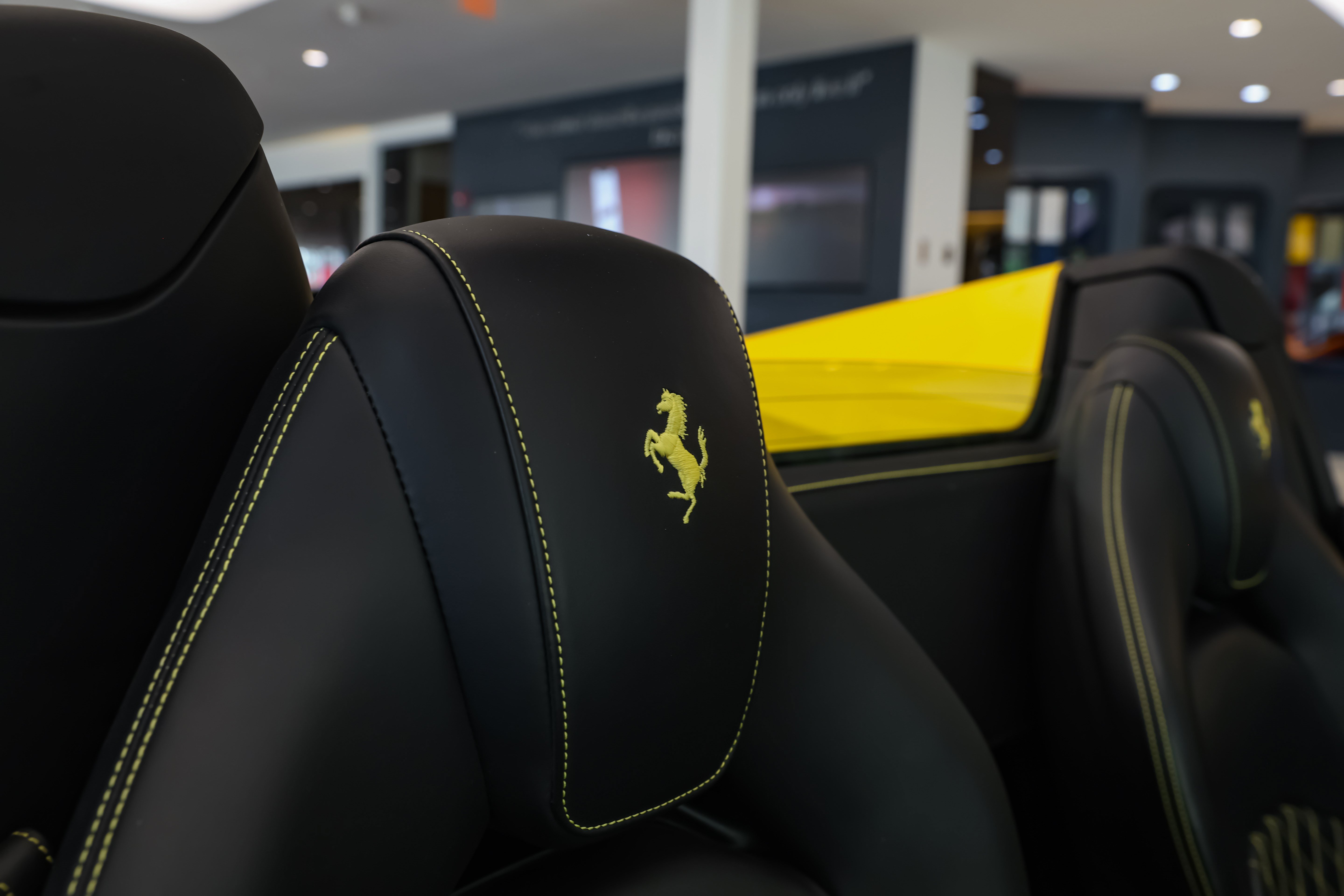 Used 2023 Ferrari F8 Tributo RWD image 15